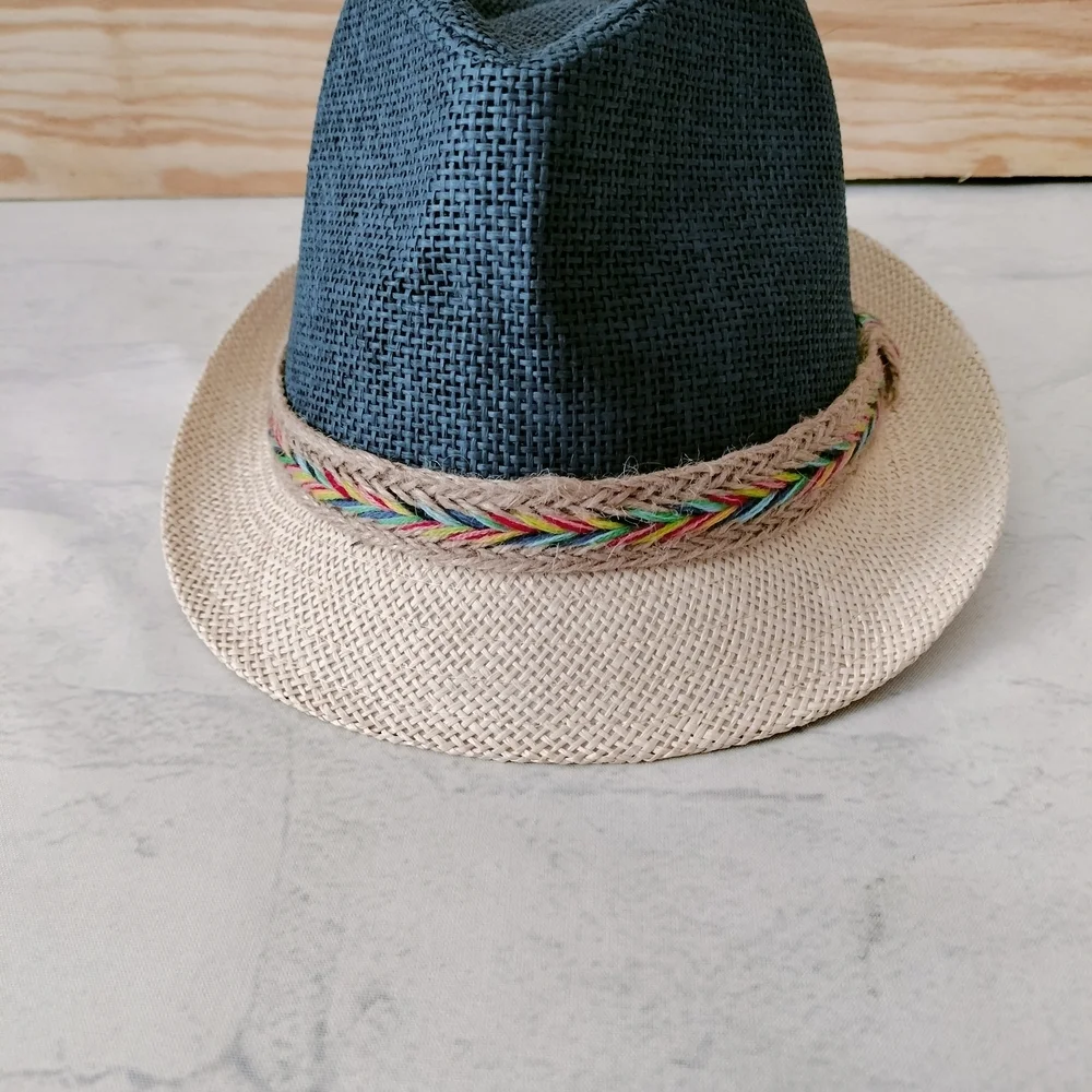 Stylish Two-Tone Fedora Hat Tickle Pink
